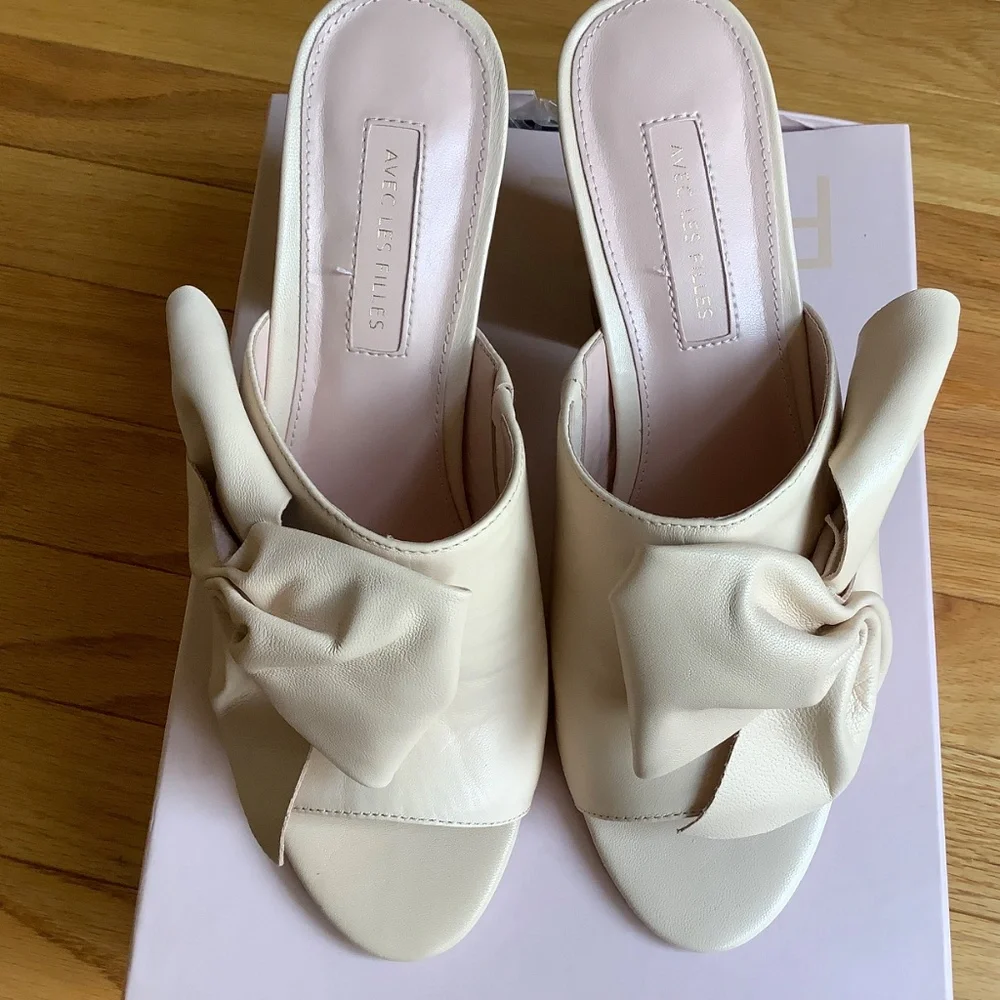Avec Les Filles Marie Leather Bow Block-Heel Slide Sandals Pink Sand Nappa SZ 9
